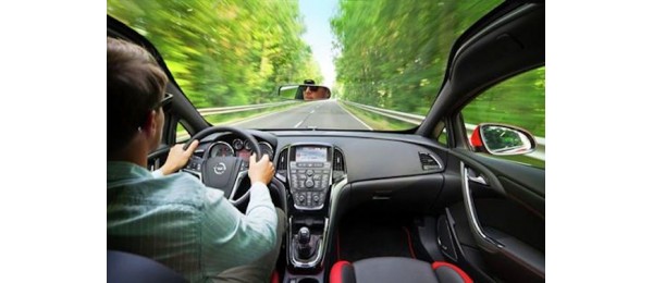 Панорамное автостекло: плюсы и минусы Панорамное автостекло: плюсы и минусы