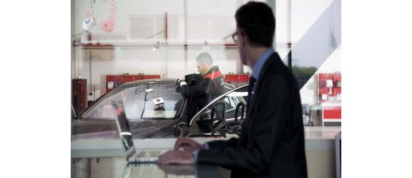 Как могут испортить автомобиль при замене стекла 